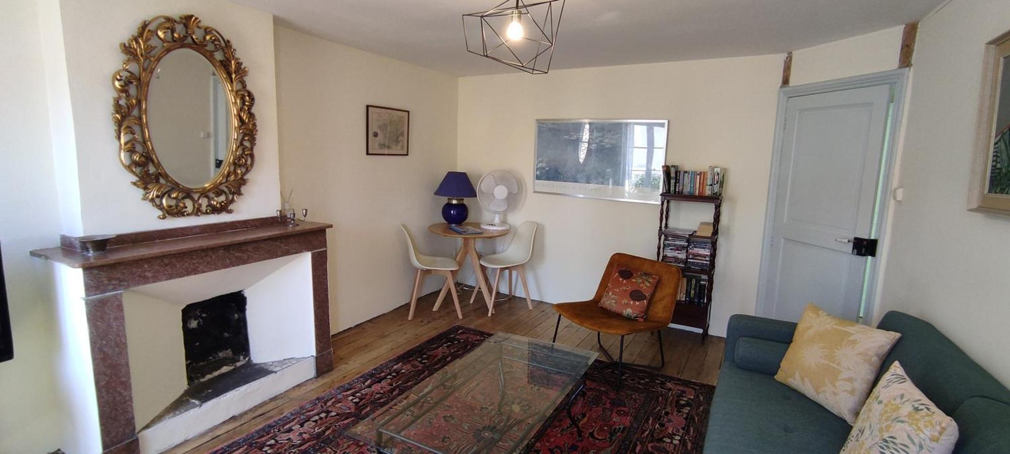 ดิ อพาร์ตเมนต์ ถนนบาร์แบ Apartment การ์กาซอน ภายนอก รูปภาพ